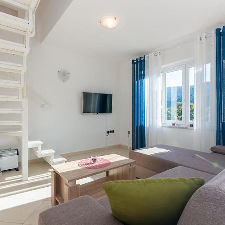 Apartment Mimoza 6, Baska, Krk Ngoại thất bức ảnh
