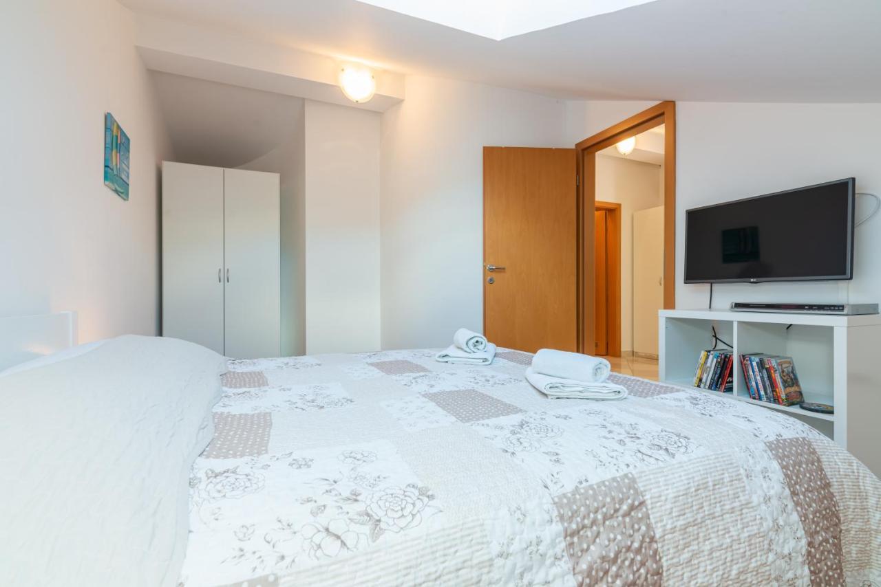 Apartment Mimoza 6, Baska, Krk Ngoại thất bức ảnh